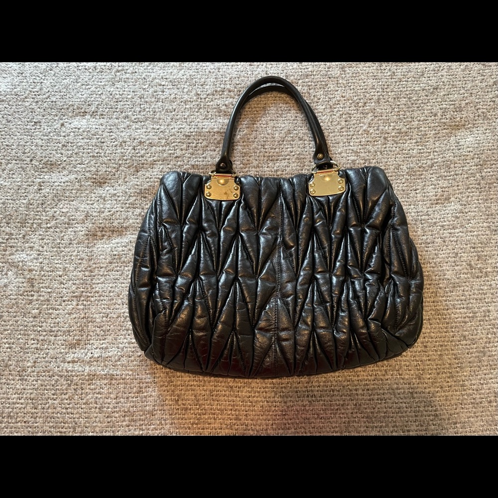 Mátelasse Napa leather tote bag black